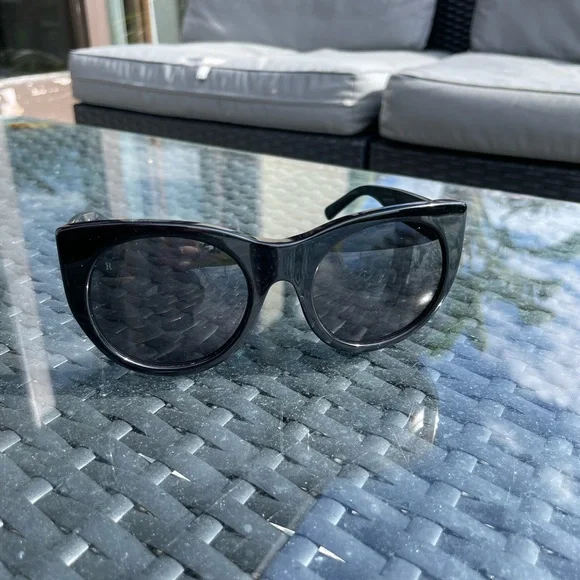 RAEN | Accessories | Raen Durante Sunglasses New And Never  display picture 1
